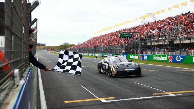Porsche Mobil 1 Supercup Formula 1 Heineken Dutch Grand Prix 2026 Circuit Zandvoort foto 2