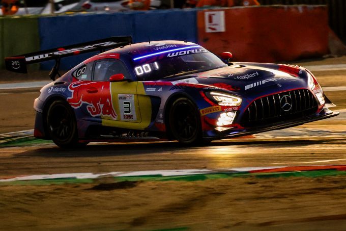 GT World Challenge 2026 FP1 & FP2 Sprint Cup-weekend Magny Cours #3 Mercedes-AMG Team Verstappen Racing foto 5