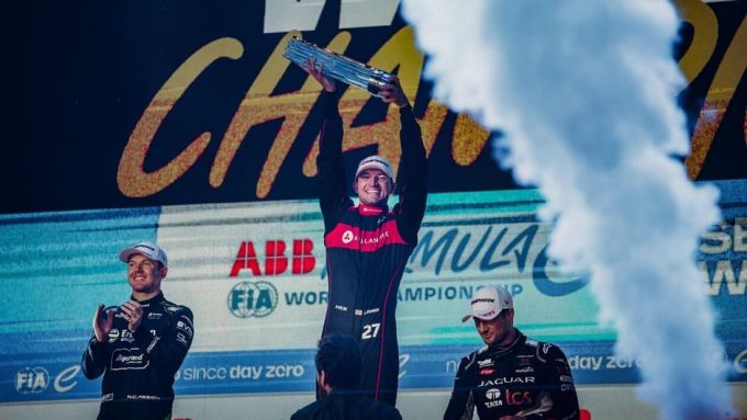 London E-Prix 2026 Porsche 99X Electric foto PN 9