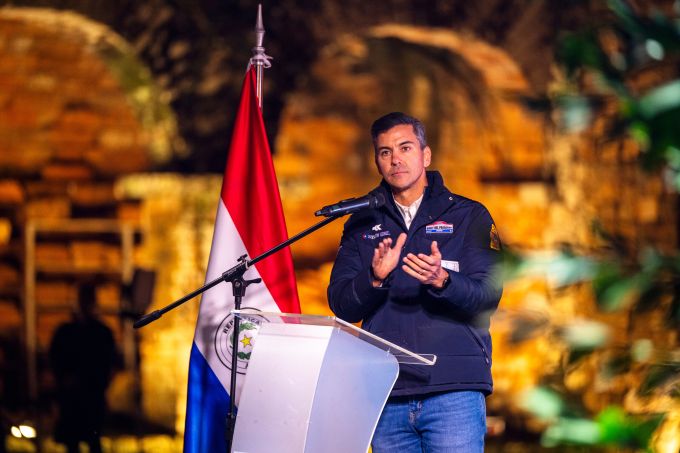 Paraguay vormt strijdtoneel voor Toyota's historische jacht, terwijl WRC-spanning naar beslissend kookpunt stijgt