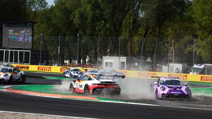 Porsche Mobil 1 Supercup Circuit Monza 2026 bron foto Porsche Newsroom 18