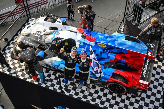 FOTO'S - BMW slaat toe op Indianapolis, podium Catsburg terwijl Van der Helm en Van der Zande strijden + UITSLAG
