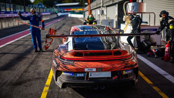 Michelin 992 Endurance Cup Spa-Francorchamps bron nico mombaerts 993 creventic