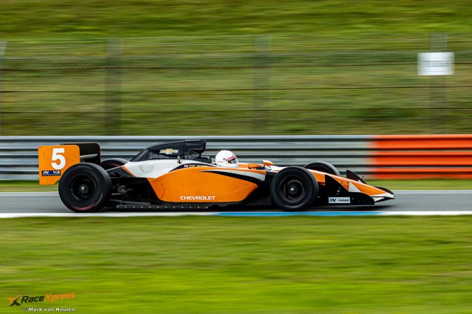 Autosportlegende Cor Euser