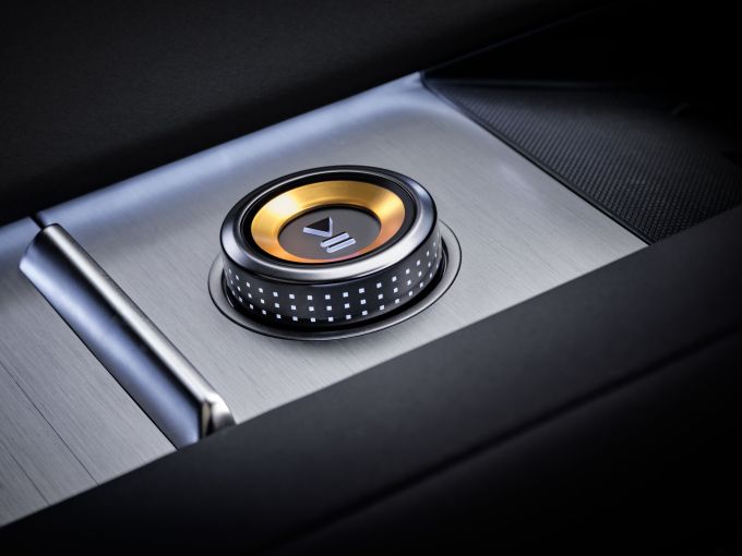 Polestar 4 SUV