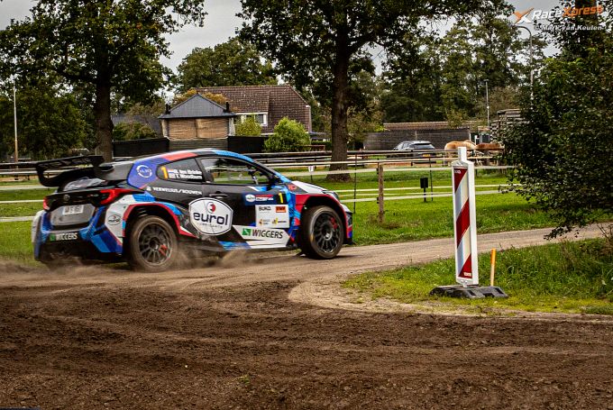 Gregoire Munster wint de 44e Eurol Hellendoorn Rally: Tom Pieri wint bij de Historics + UITSLAG