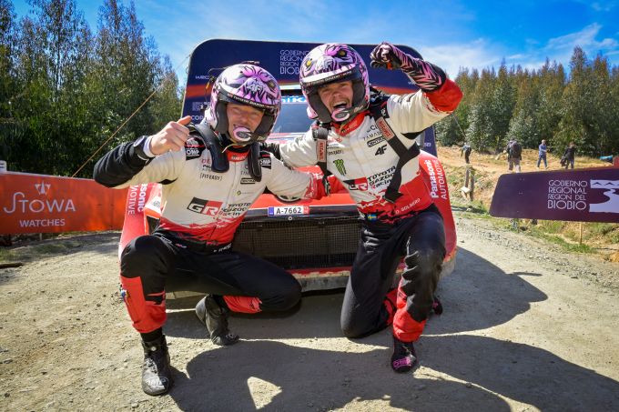 Toyota Gazoo Racing tiende WRC-wereldkampioenschap Oliver Solberg/Elliott Edmondson foto 4
