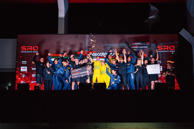 GT World Challenge Europe PORTIMÃO Mercedes-AMG Motorsport Max Verstappen foto 13