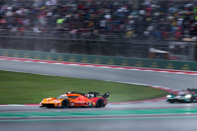 Genesis FIA WEC @  Circuit de Barcelona-Catalunya foto 2