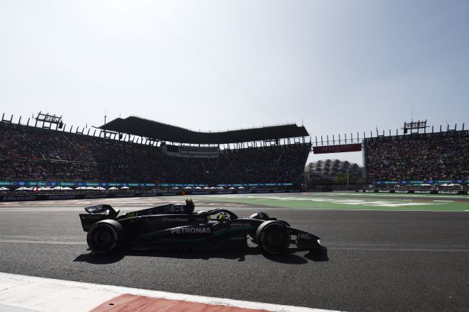 Autodromo_Hermanos_Rodriguez__Mexico-Stad