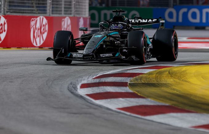 George Russell Mercedes Singapore foto media.daimler